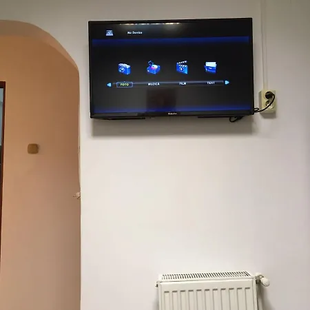 Jiulius شقة *